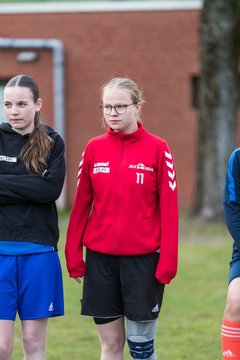 Bild 37 - Co-Trainerin der Frauen Nationalmannschaft Britta Carlson in Wahlstedt